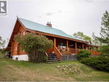 3711 Whitehorse Lake Road, Lac La Hache, BC, V0K 1T0 house for sale | Listing ID R3123 | Royal LePage