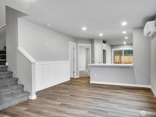 3712 NE 127 Drive NE # B