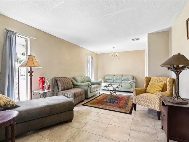 3712 Clearview Parkway