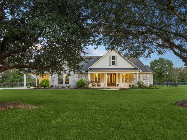 3712 Quail Circle