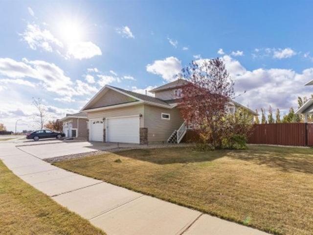 3712 69 Street, Camrose, AB, T4V 5B7 house for sale | Listing ID E4498 | Royal LePage
