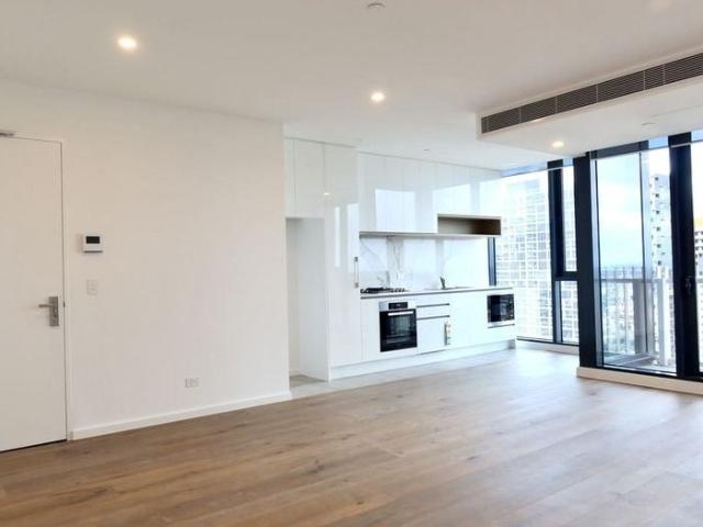 3713/560 Lonsdale Street, Melbourne