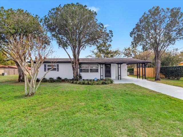 37136 Mandarin Ave, Zephyrhills, FL 33541 | MLS #TB8511