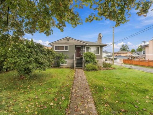 3713 Kincaid Street, Burnaby, BC, V5G 1V4 house for sale | Listing ID R3176 | Royal LePage