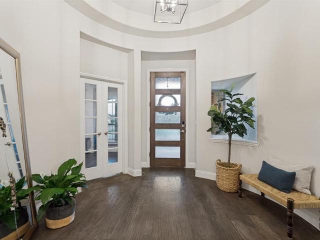 3713 Republic Trail