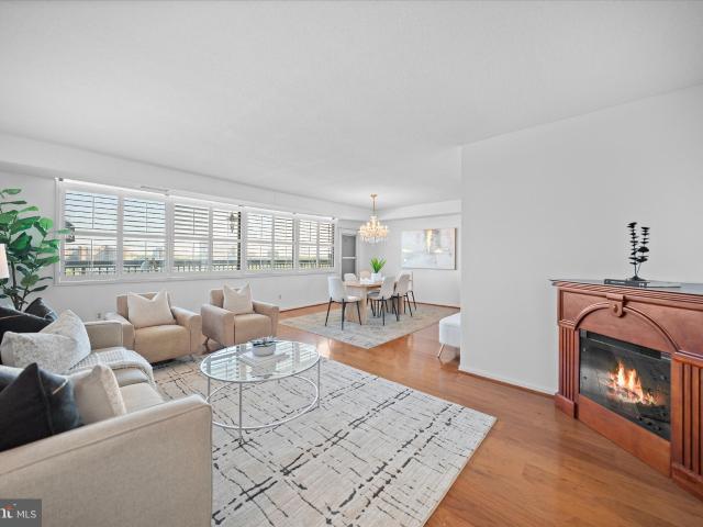 3713 S George Mason Dr, Unit 1102, Falls Church, VA 22041 | MLS #VAFX2303