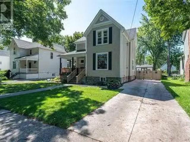 371 Cromwell Street, Sarnia, ON, N7T 3Y7 house for sale Lis.