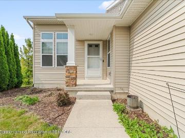371 Barrington Circle