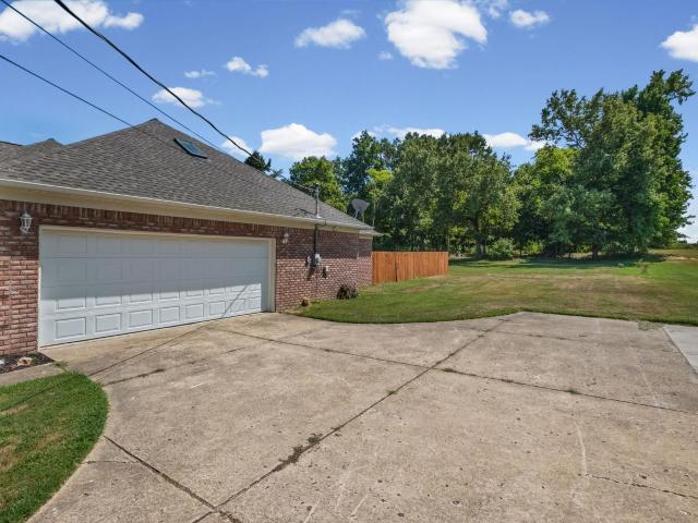 371 brierhedge rd