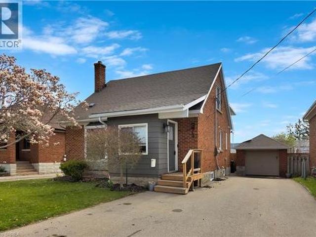 371 Ottawa Street S, Kitchener, ON, N2M 3P3 house for sale | Listing ID 40851 | Royal LePage