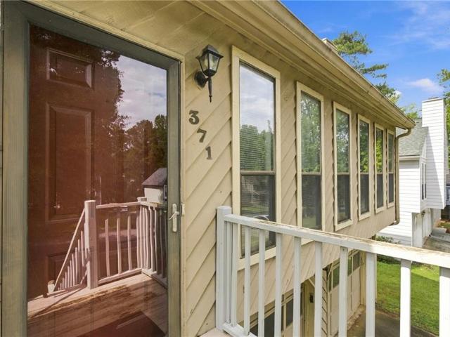371 Saint Simons Cove