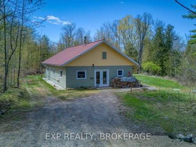 371 Sherbrooke Drive, Tay Valley, ON, K0H 2B0 house for sale | Listing ID X13131 | Royal LePage