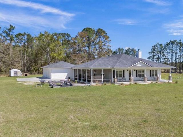 3725 nd St, Wellborn, FL 32094