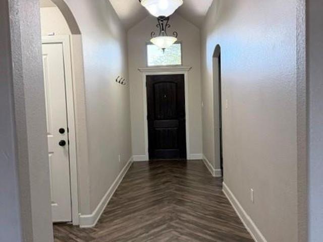 3725 Bettes Lane