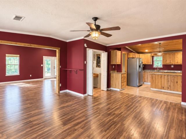 3725 Fm 222 Loop N