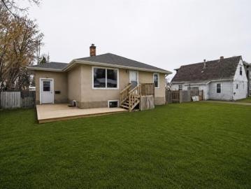 3725 45 Street, Red Deer, AB, T4N 1J3 house for sale | Listing ID A2298 | Royal LePage