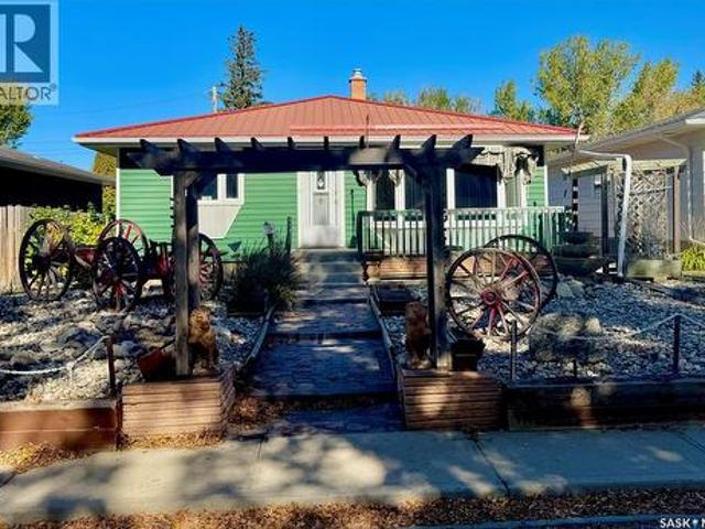 3726 Normandy Avenue, Regina, SK, S4S 0X9 house for sale | Listing ID SK050099 | Royal LePage