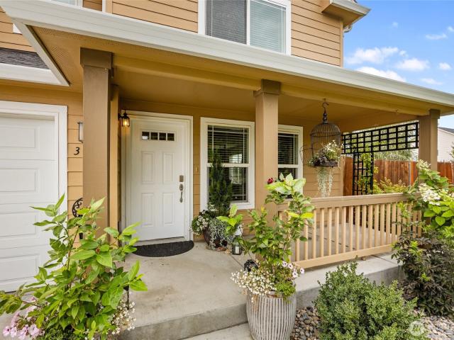 3726 Lakeport Lane