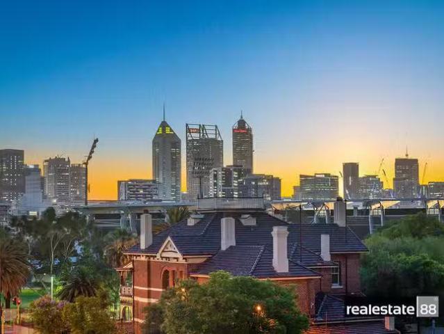 37/280 Lord Street, Perth, WA 6000