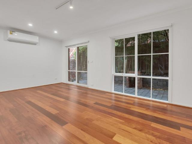 3/720 Orrong Road, Toorak VIC 3142
