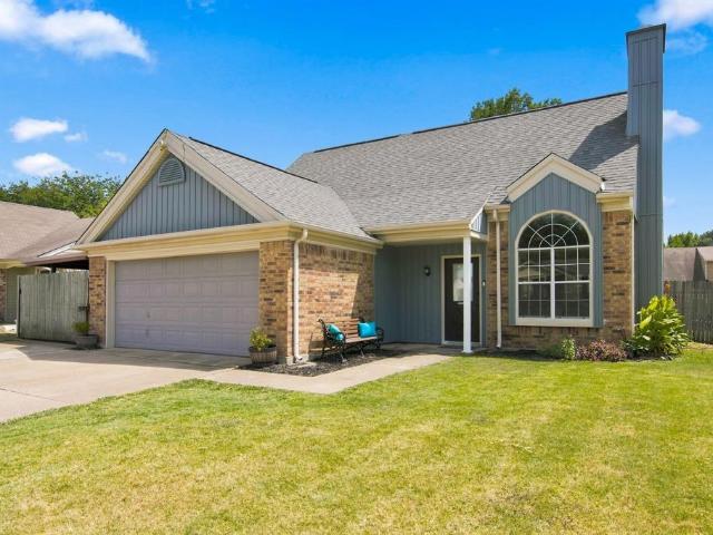 3720 Bigleaf Lane