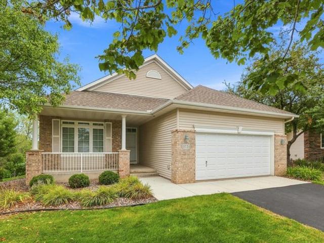 3721 Crossridge Way, Rosemount, MN 55068