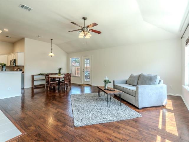 3721 Gardenia Lane