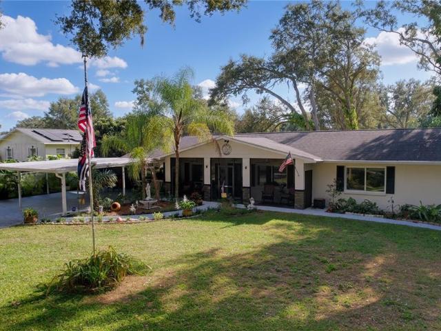 37224 Price Dr, Zephyrhills, FL 33541 | MLS #FC314566