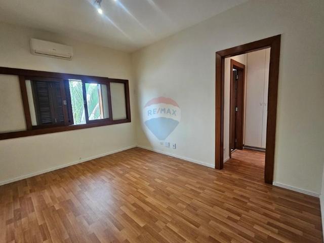 372 Área Útil Casa de Condomínio Alugar, 3 Dormitórios localizado em Alphaville Residencial Um, Barueri, São Paulo, 06474010 | Brasil