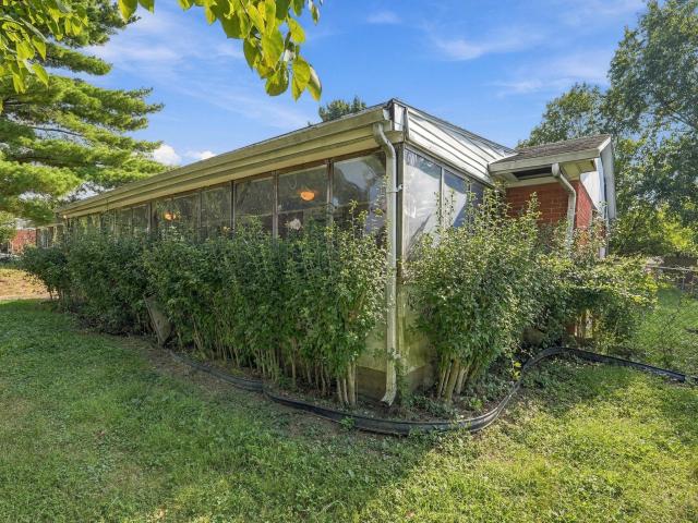 372 Peachtree Road