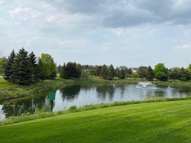 372 Pine Lake Circle, Vernon Hills, US, IL