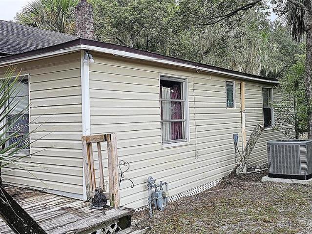 372 W Collins St, Umatilla, FL 32784 | MLS #G5103