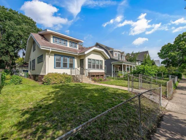 3736 Park Avenue