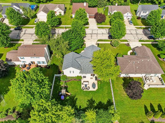 3737 Stillwater Cir
