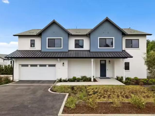 3739 ADAMS ST, CARLSBAD, CA 92008