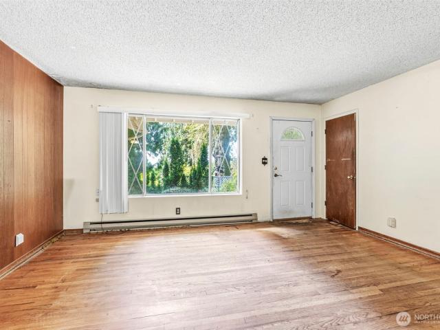 3739 Columbia Heights Road