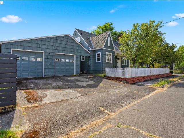 3730 SE 51ST AVE