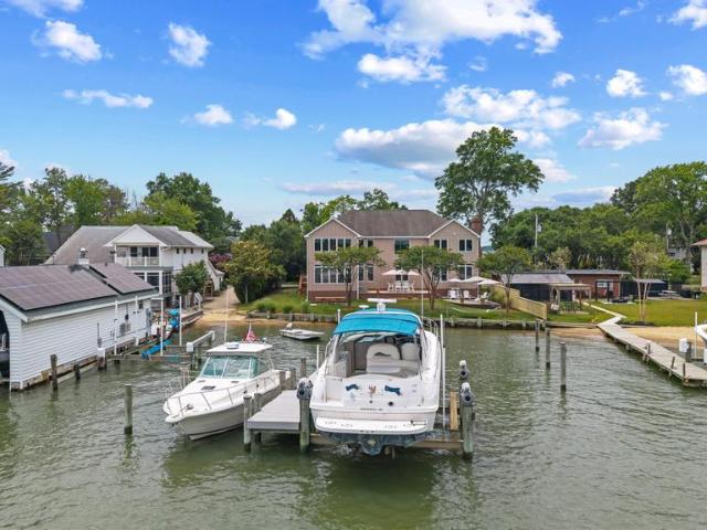 3733 Thomas Point Road