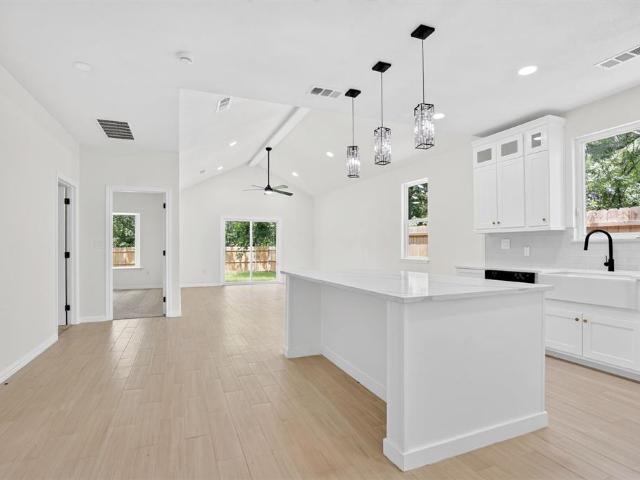 373 5Th Street NW