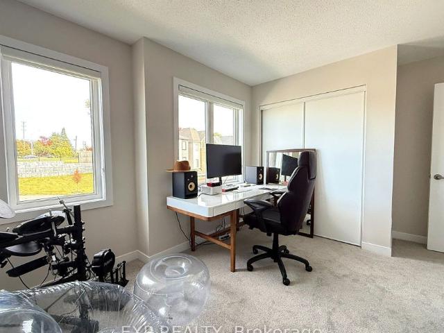 373 Falsetto Street, Ottawa