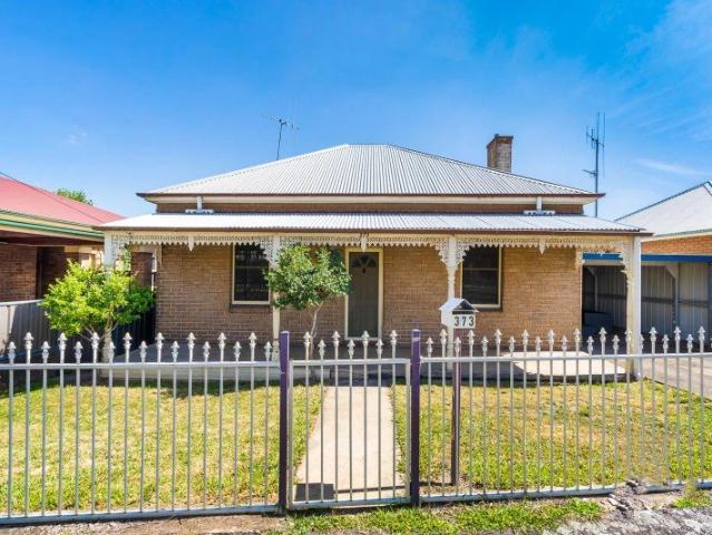 373 Summer Street, Orange NSW 2800