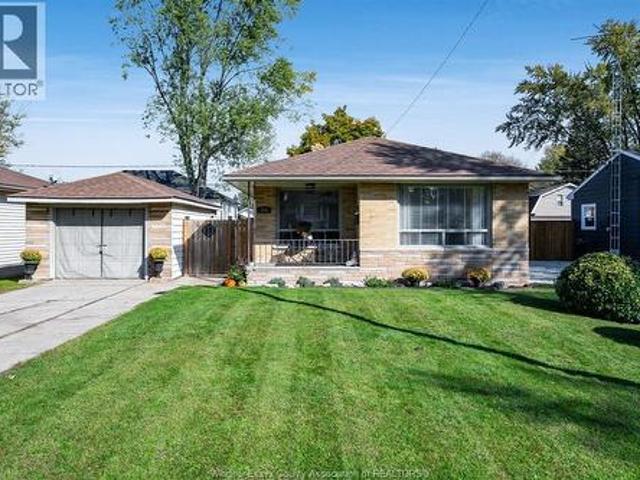 373 Superior, Lasalle, ON, N9J 1H7 house for sale | Listing ID 26026 | Royal LePage