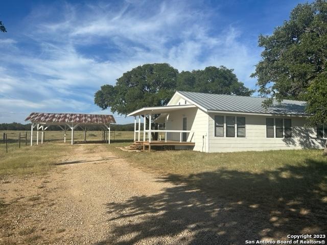 373 Pine Tree