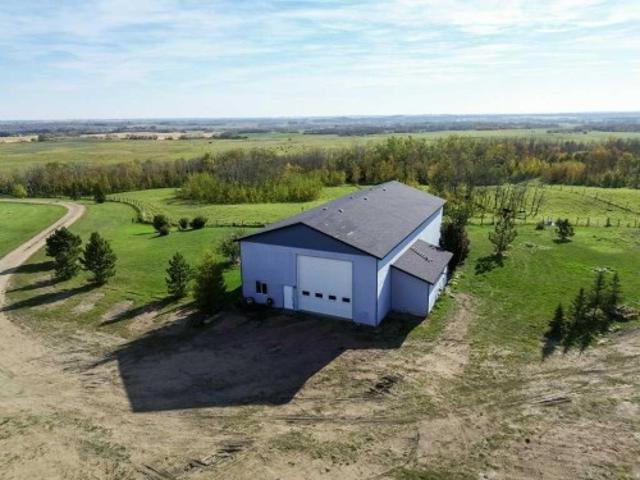 37440 Range Road 242, Rural Red Deer County, AB, T0M 0V0 house for sale | Listing ID A2347 | Royal LePage
