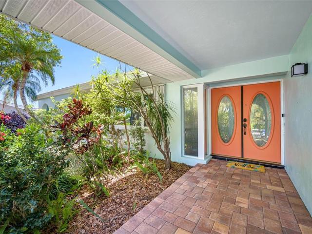 3749 McKay Creek Dr, Largo, FL 33770 | MLS #TB8486