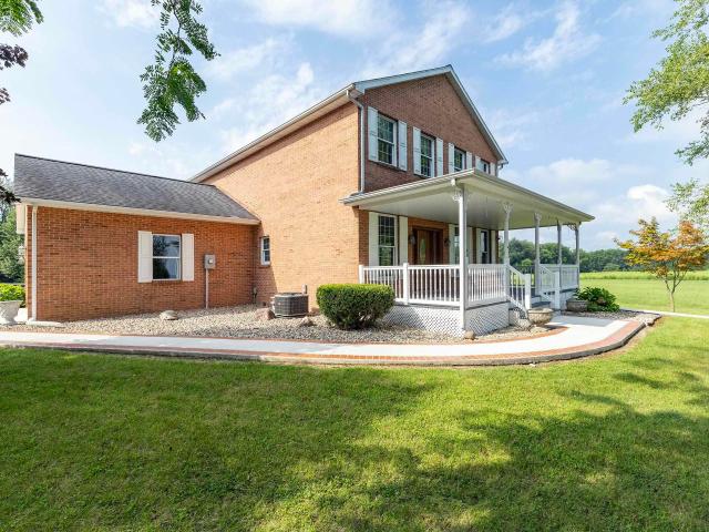 3749 E Old Road 30 Road