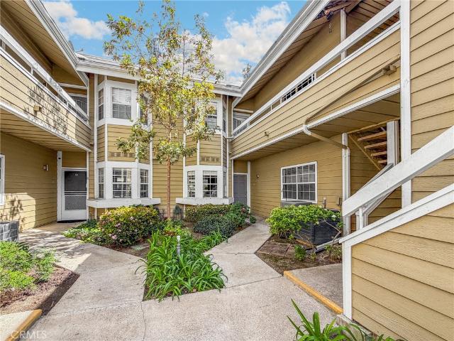 3740 S Bear St, Unit F, Santa Ana, CA 92704 | MLS #OC26050