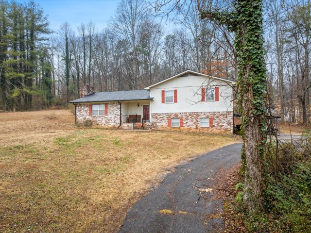 374 Countryside Drive