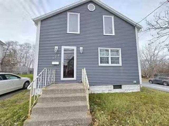 374 Alexandra Street, Sydney, NS, B1S 2G4 house for sale Li.