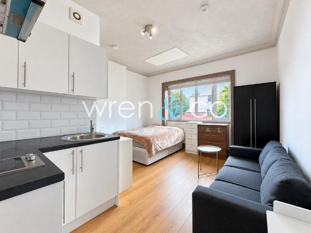 374 Finchley Road, London NW3 Studio to rent £1,250 pcm £288 pw